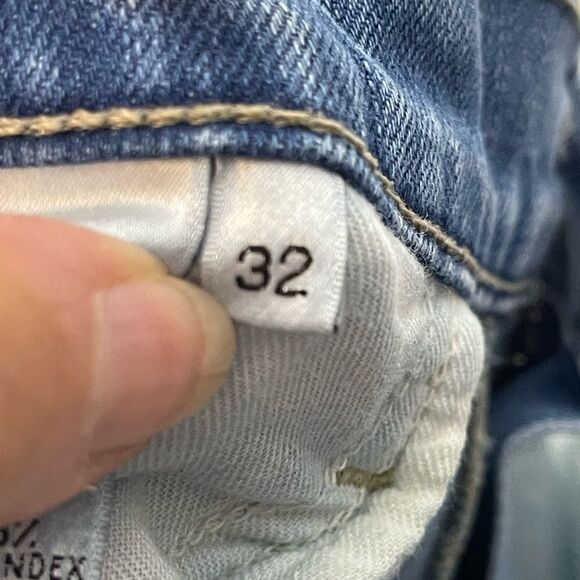 Wildfox Carmen low rise skinny distressed jeans, size 33 - Picture 9 of 14